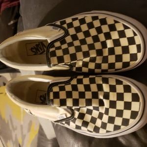 Ladies sz 9 vans